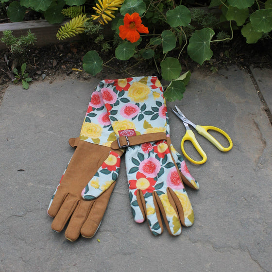 Heirloom Garden Arm Saver Glove